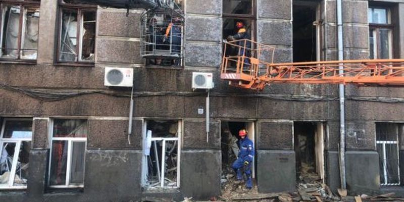 Під уламками будівлі згорілого коледжу в Одесі виявили тіло другої жертви