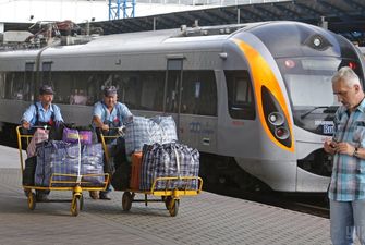 "Укрзалізниця" на літо продовжить маршрути поїздів до Бердянська та Генічеська