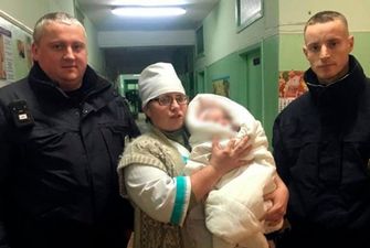 На Херсонщині горе-матір побилася зі знайомим та забула на вулиці немовля