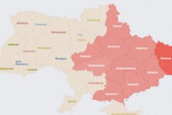 У низці областей України оголошена повітряна тривога: у Херсоні повідомляють про вибухи