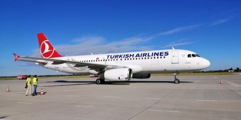 Больше всего полетов в небе Украины в 2020 году выполнила турецкая компания