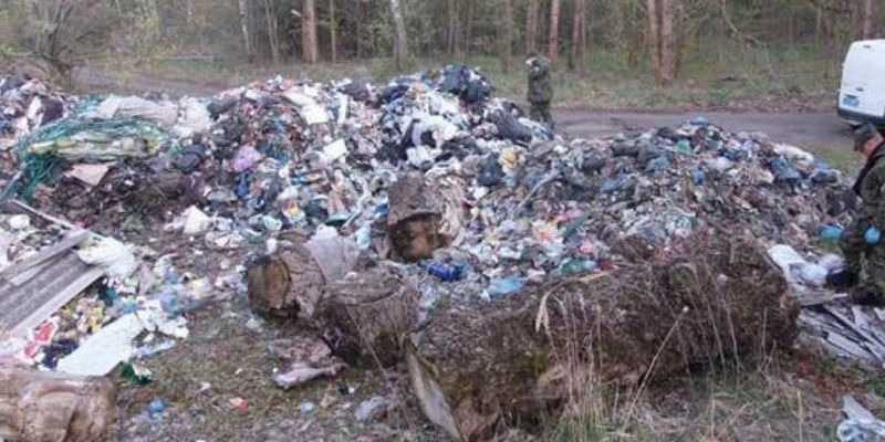 Львівське сміття завезли у Чорнобильську зону, — екоактивісти