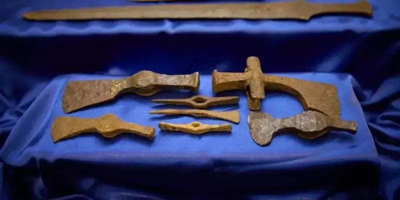 Эстония вернет Украине 274 артефакта, вывезенных контрабандой