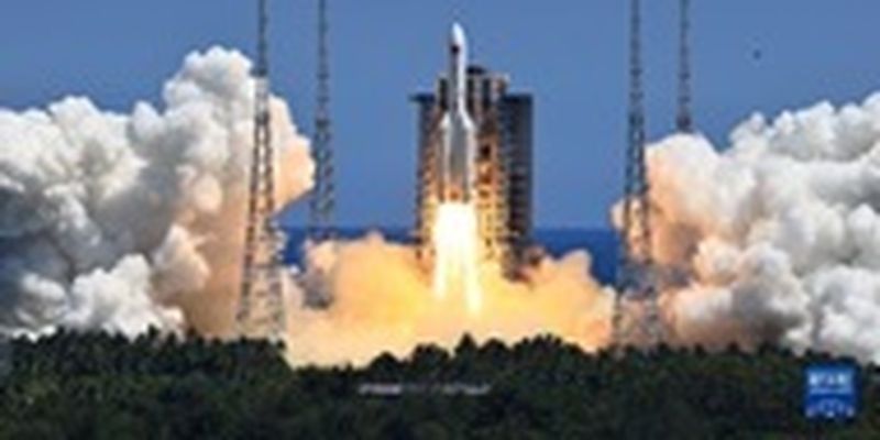 Китай запустил ракету с модулем для космический станции