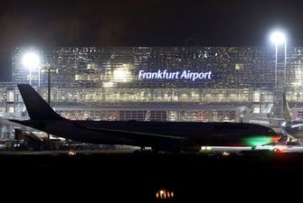 У Німеччині в аеропорту зіткнулися пасажирські літаки