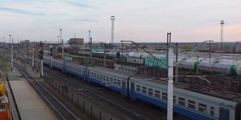 НКРЭКП обеспечила фирмам-посредникам 2 млрд грн заработка на завышении цен электроэнергии для «Укрзализныци» - Кучеренко