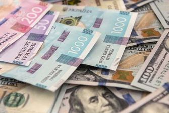 Евро подорожало, доллар снизился: курс валют в Украине на 11 ноября