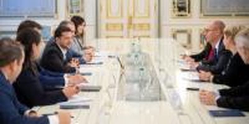 Зеленский обсудил с представителями МВФ ситуацию относительно ПриватБанка и реформы