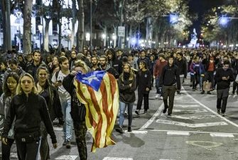 Барселона против Мадрида: чем закончится каталонский "Майдан"/Как долго продлится насилие на улицах Барселоны
