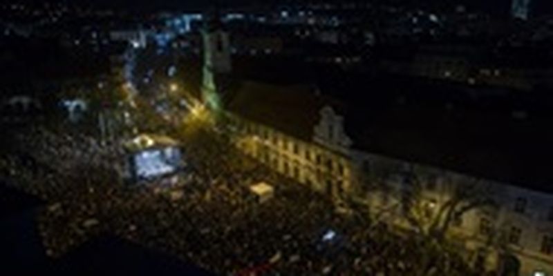 В Словакии прошли масштабные митинги против правительства Фицо