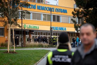 Стрілянина у лікарні в Чехії: українці не постраждали