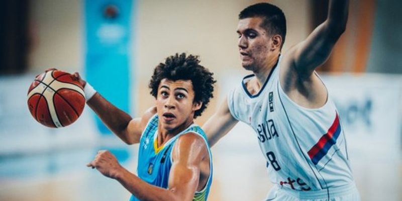 Завжди хочу грати за Україну: 19-річний баскетболіст показав приклад усім, хто міняє батьківщину на гонорари