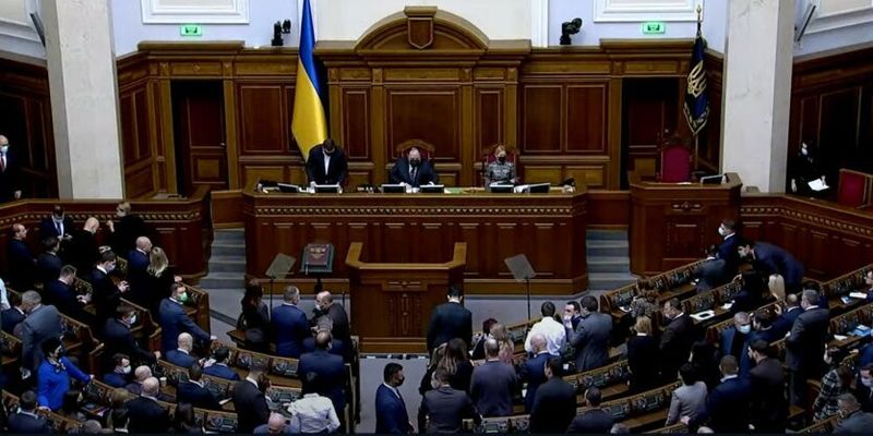 Арахамия, Гетманцев, Тимошенко и другие: почти 70 нардепов против лишения депутатов от ОПЗЖ полномочий