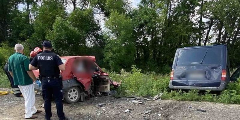 На Буковине в ДТП погибли четыре человека