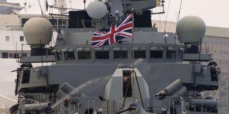 Атака на нафтові танкери: Британія планує направити спецназ в Перську затоку