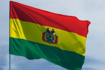 Боливия приостанавливает дипломатические отношения с Кубой