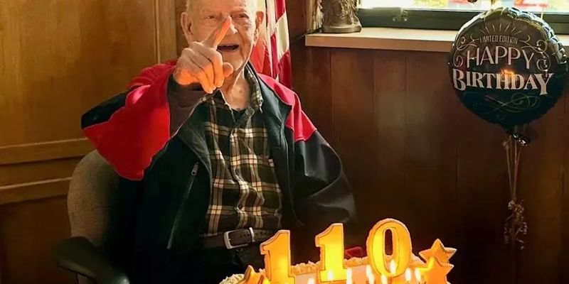 Ничего трудного: 110-летний американец поделился секретом своего долголетия