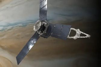 Місія NASA Juno помітила два супутники Юпітера