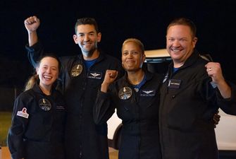 Спустя 3 дня в космосе: астронавты-аматоры успешно вернулись на Землю
