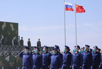 Демонстрация силы: РФ и Китай устроили военные учения во время визита Байдена в Токио