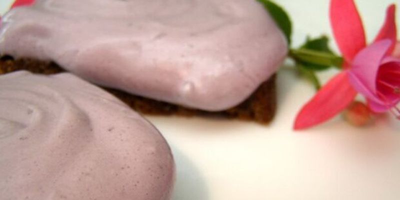 Рецепт глазури для пасхальных куличей: просто, быстро и с любым вкусом