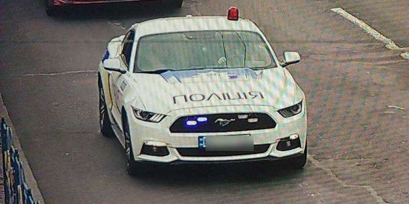 Києвом роз'їжджала фейкова автівка поліції зі самозванцем за кермом