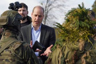 Принц Вільям відвідав військовослужбовців на кордоні Польщі з Україною