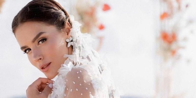 Украинская модель и телеведущая показала свою свадьбу на Мальдивах