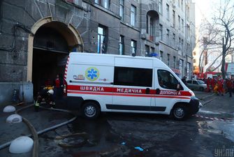 У лікарнях залишаються 11 постраждалих під час пожежі в одеському коледжі