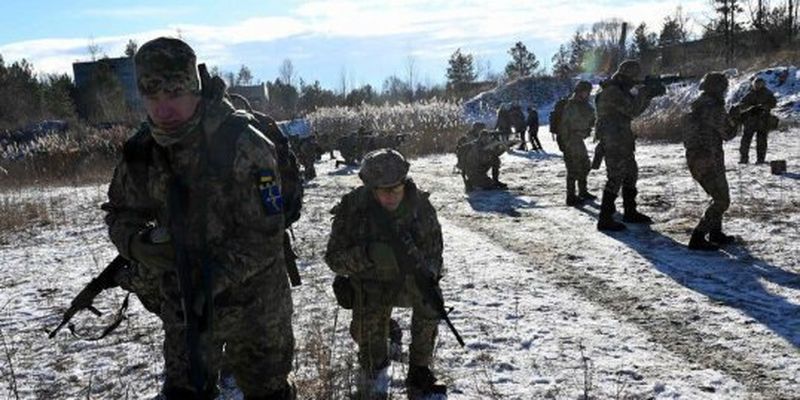 Українських військових можуть почати тренувати в сусідніх країнах НАТО