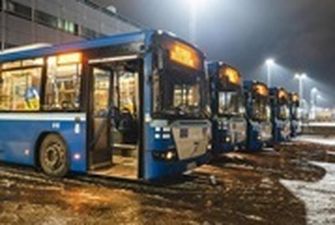 Возобновляется движение на двух автобусных маршрутах в Киеве
