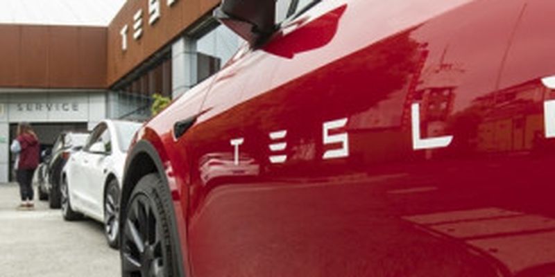 Tesla «отзывает» 1,6 млн авто в Китае — из-за потенциальной аварийности автопилота