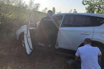 Поліція знайшла під Києвом авто, на якому зникли мати з донькою
