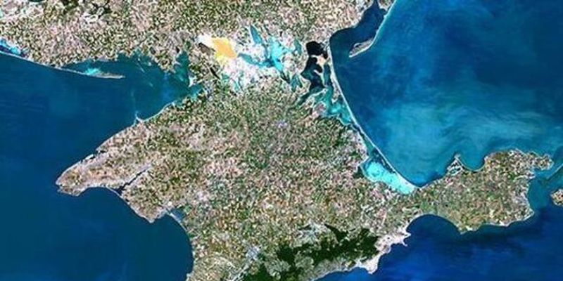 "Уничтожили гавань": появились фото последствий экологической катастрофы в Крыму
