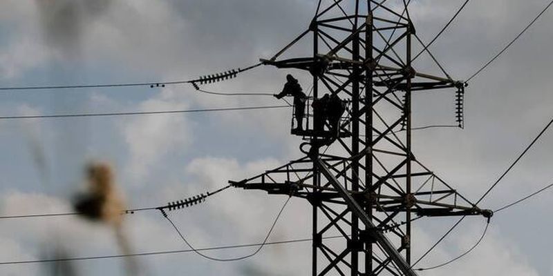 В Украине дефицит тока: где отключают электроэнергию по графикам