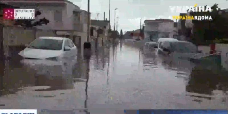 Наводнение в Испании: появилось видео