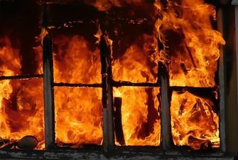 В Черкасской области заживо сгорели два ребенка, третий – в реанимации