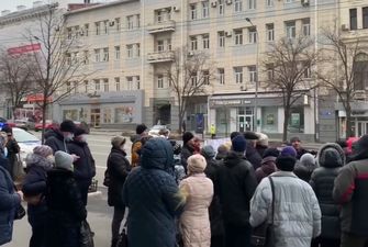  Люди не выдерживают: в регионах прошли акции протеста против роста тарифов на ЖКУ