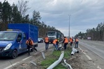 Укравтодор за сутки очистил 10 километров трассы Киев-Чоп
