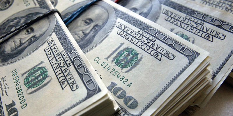НБУ установил официальный курс на уровне 25,86 гривны за доллар