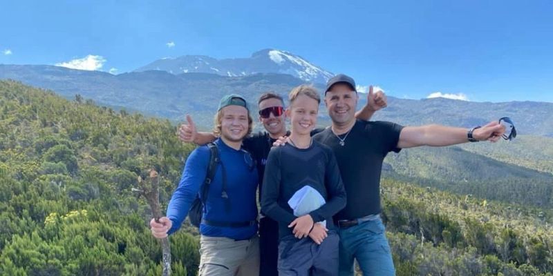 Подросток из Львовской области стал самым молодым украинцем, покорившим Килиманджаро