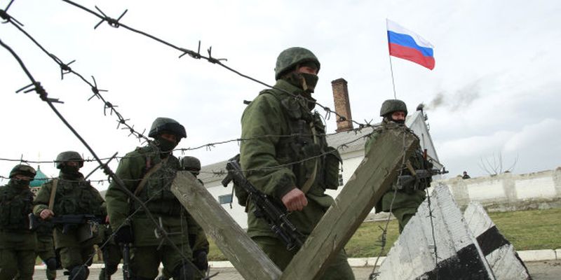 Знати ворога в обличчя: в мережі оприлюднили фото військових РФ, які захоплювали Крим