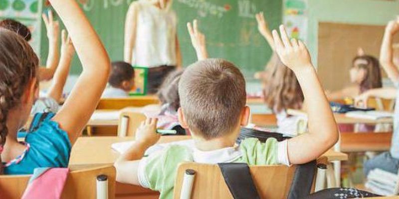 Эксперт: Низкое качество школьного обучения в Украине - это сигнал о неправильном векторе образовательной реформы