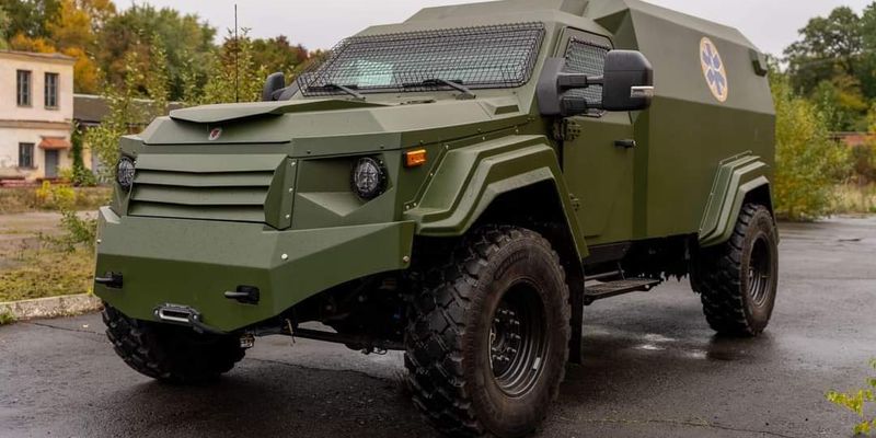 "Мощный агрегат": военные рассказали об особенностях канадского бронеавтомобиля Gurkha