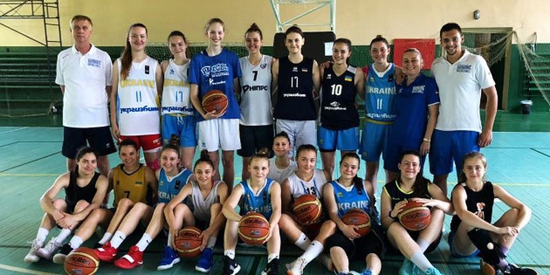 Баскетбол: стал известен состав женской сборной Украины U-18 на спарринги в Беларуси