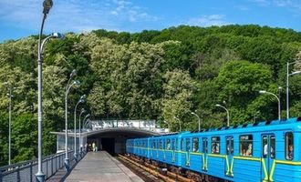 В Киеве усилят меры безопасности в метро и местах скопления людей