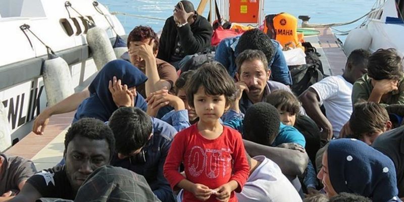 Из моря вблизи Ливии спасли еще почти 90 мигрантов