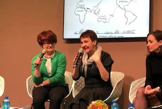 Украина принимает участие в Парижском книжном салоне