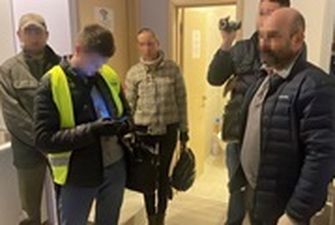 В Киеве задержали сутенеров-вербовщиков