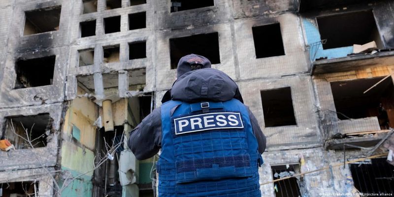 Изменился ли информационный фронт: как украинские и западные СМИ противостоят роспропаганде
